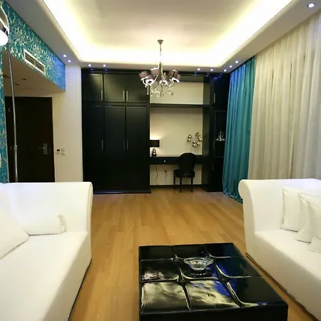 Mediterranean Princess- Adults Only Катерини